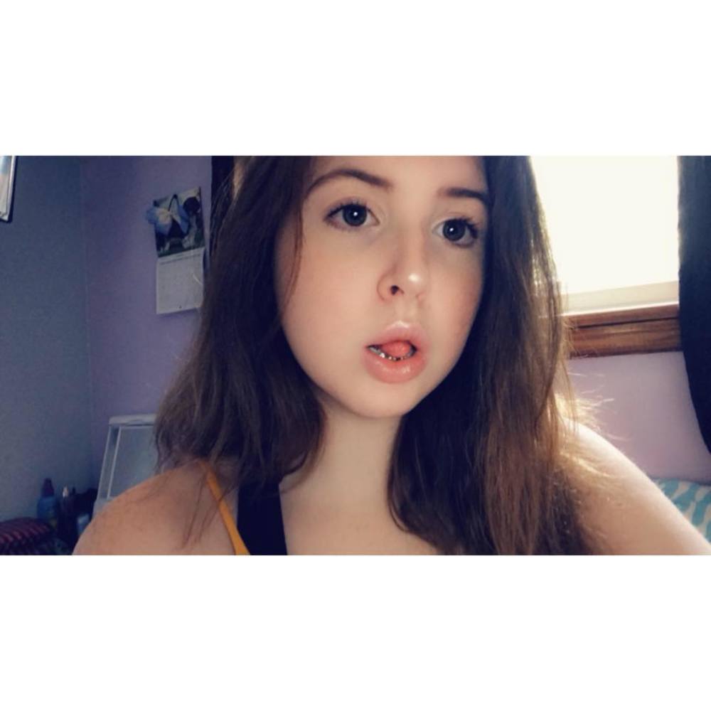 Meet your Posher, Hailey